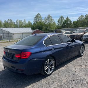 BMW 3 SERIES 330I - 8