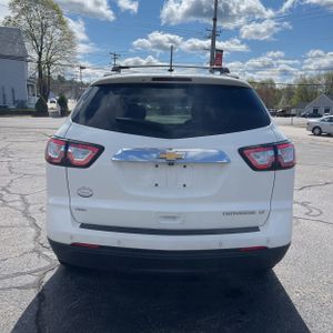 CHEVROLET TRAVERSE LT - 7