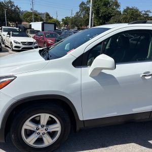 2018 Chevrolet TRAX LT — фото 2