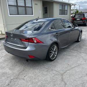 LEXUS IS 200T BASE - 7