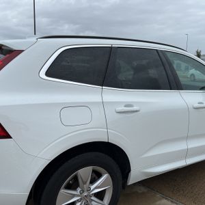 2022 Volvo XC60 B5 MOMENTUM 照片 9