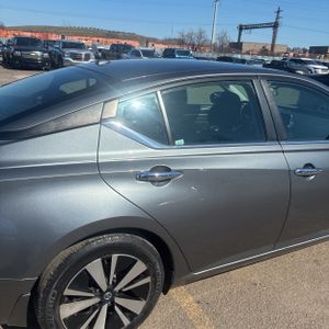 NISSAN ALTIMA 2.5 SV - 9