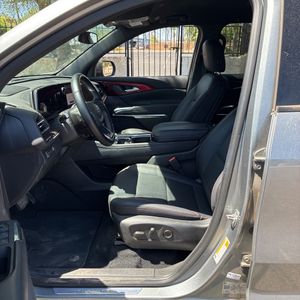 2025 Chevrolet TRAVERSE Z71 缩略图 33
