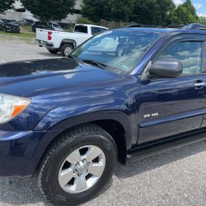 2006 Toyota 4RUNNER SR5 照片 2
