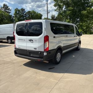 FORD TRANSIT-350 PASSENGER V. XLT - 8