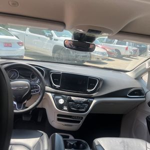 2024 Chrysler PACIFICA TOURING L — миниатюра 37