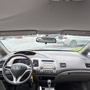 صورة مصغرة 35 لـ 2009 Honda CIVIC LX