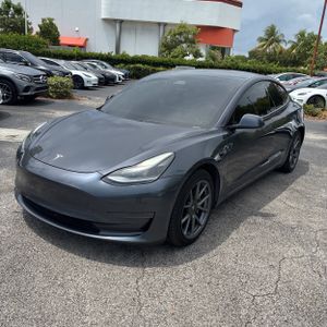 2021 Tesla MODEL 3 STANDARD RANGE PLUS 照片 1