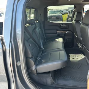 2020 Chevrolet SILVERADO 1500 RST 照片 34