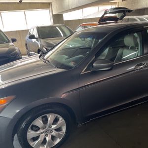 HONDA ACCORD EX-L V6 - 2