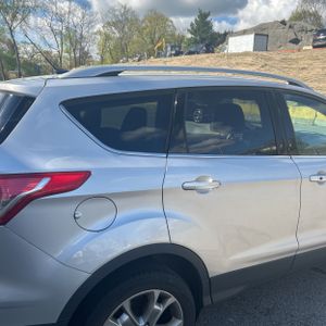 FORD ESCAPE TITANIUM - 9