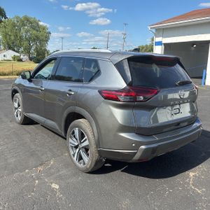 2026 Nissan ROGUE SL 照片 5