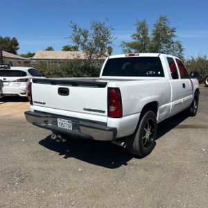 صورة 8 لـ 2005 Chevrolet SILVERADO 1500 LS