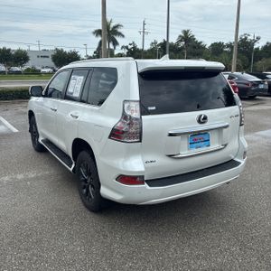 صورة 5 لـ 2023 Lexus GX 460 BASE