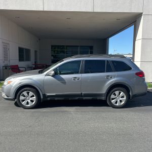 SUBARU OUTBACK PREMIUM - 3