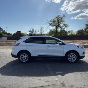 FORD EDGE SEL - 10