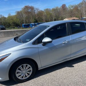 CHEVROLET CRUZE LS AUTO - 2