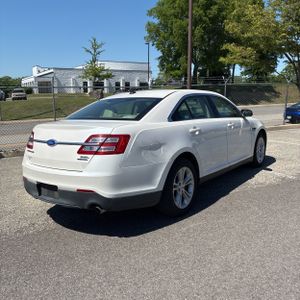 FORD TAURUS SEL - 8