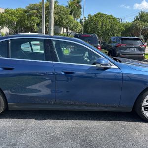 2026 BMW 530I 缩略图 11