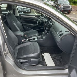 صورة مصغرة 33 لـ 2014 Volkswagen PASSAT 2.0L TDI SE