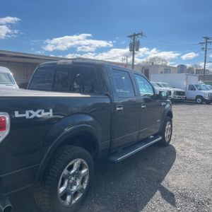 FORD F-150 LARIAT - 9
