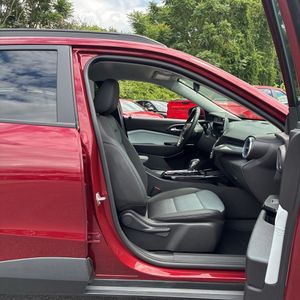2025 Chevrolet TRAX LT — миниатюра 27