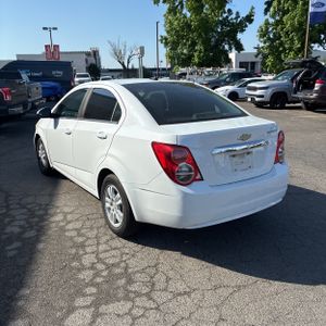 CHEVROLET SONIC LT AUTO - 5