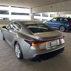 LEXUS IS 300 BASE - 5