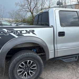FORD F-150 SVT RAPTOR - 9
