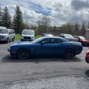 DODGE CHALLENGER R/T SCAT PACK - 3