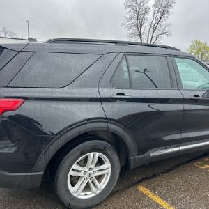 FORD EXPLORER XLT - 9