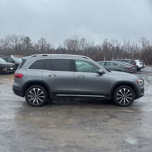 Mercedes-Benz GLB 250 4MATIC - 10