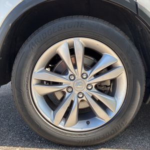 2023 Acura MDX SH-AWD photo 19