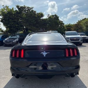 صورة 7 لـ 2017 FORD MUSTANG V6