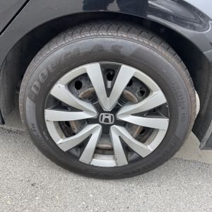 صورة مصغرة 18 لـ 2023 Honda CIVIC LX
