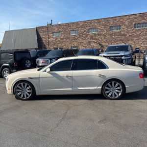 Bentley Flying Spur V8 - 3