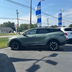 2023 KIA SPORTAGE X-LINE 照片 3