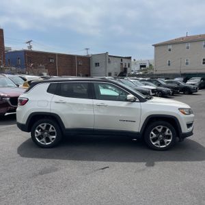JEEP COMPASS LIMITED - 10