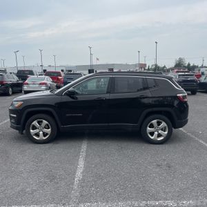 صورة 3 لـ 2018 JEEP COMPASS LATITUDE