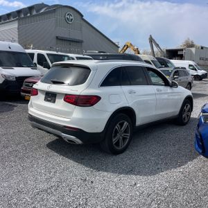 MERCEDES-BENZ GLC - 10