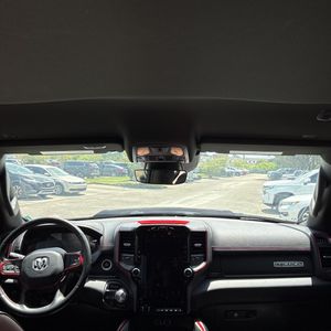 2023 RAM 1500 REBEL — миниатюра 34