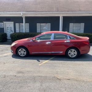 HYUNDAI SONATA GLS - 3