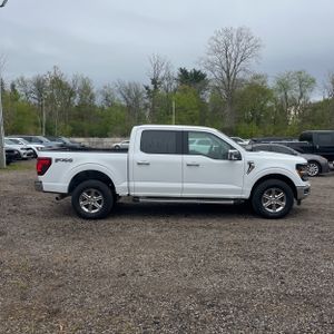 FORD F-150 XLT - 10