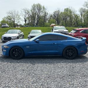 FORD MUSTANG GT PREMIUM - 3