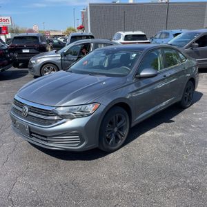 VOLKSWAGEN JETTA SE - 1