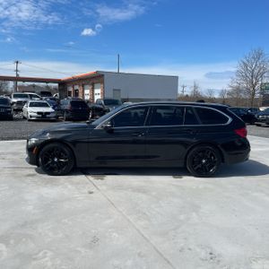 BMW 3-SERIES XDRIVE - 3