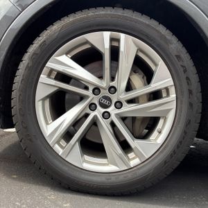 صورة مصغرة 17 لـ 2022 AUDI Q7 PRESTIGE