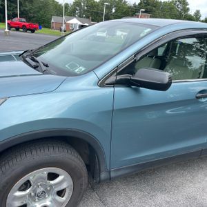 2015 Honda CR-V LX 照片 2