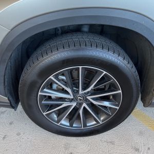 صورة مصغرة 17 لـ 2024 Lexus NX 350 BASE