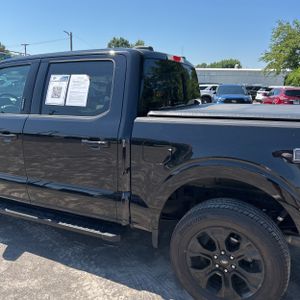 2023 FORD F-150 XLT photo 6